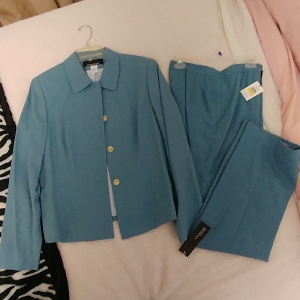 Pants Suit